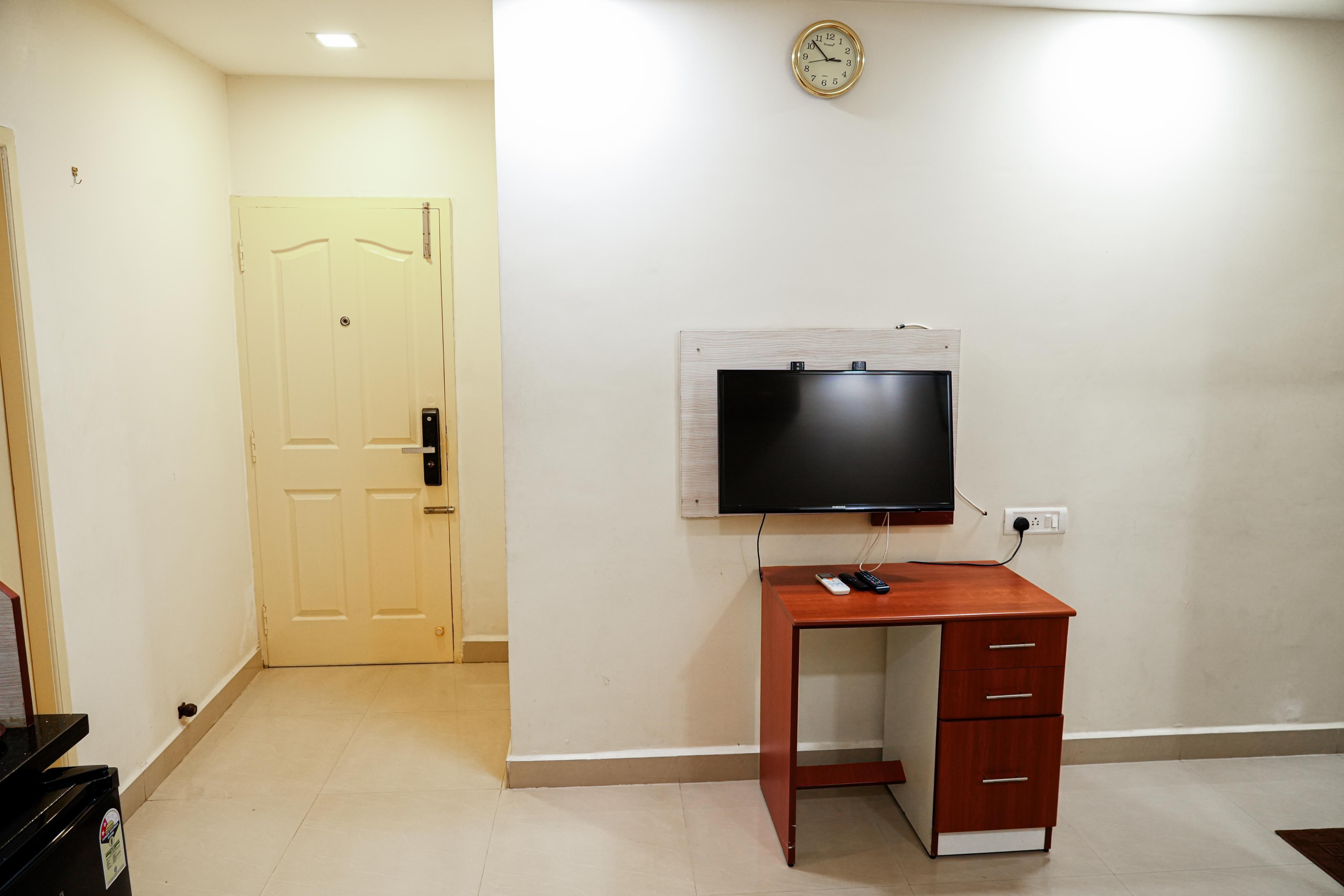 Alternative Service Apartment - Tap to explore photos