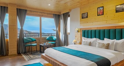 The Bagh Kufri Room Type - Superior Deluxe Room with Balcony (Mountain View)