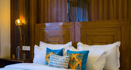 Pine Shadow Ville Shimla Room Type - Deluxe Forest View Room with Balcony