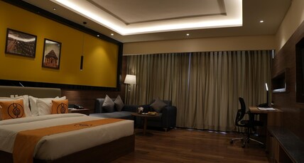 The Murti Hotel & Banquets Room Type - Garden Canopy Suite Room