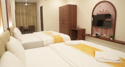 Manasa Comforts Boarding and Lodging Room Type - SUITE DOUBLE DELUXE ROOM NON A C