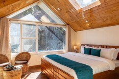 Whispering Alps 4BHK