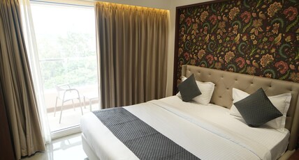Millenium Hotel - Nashik Room Type - Deluxe Room with Balcony