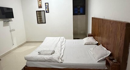 Magpie Corbett Room Type - Basic Room