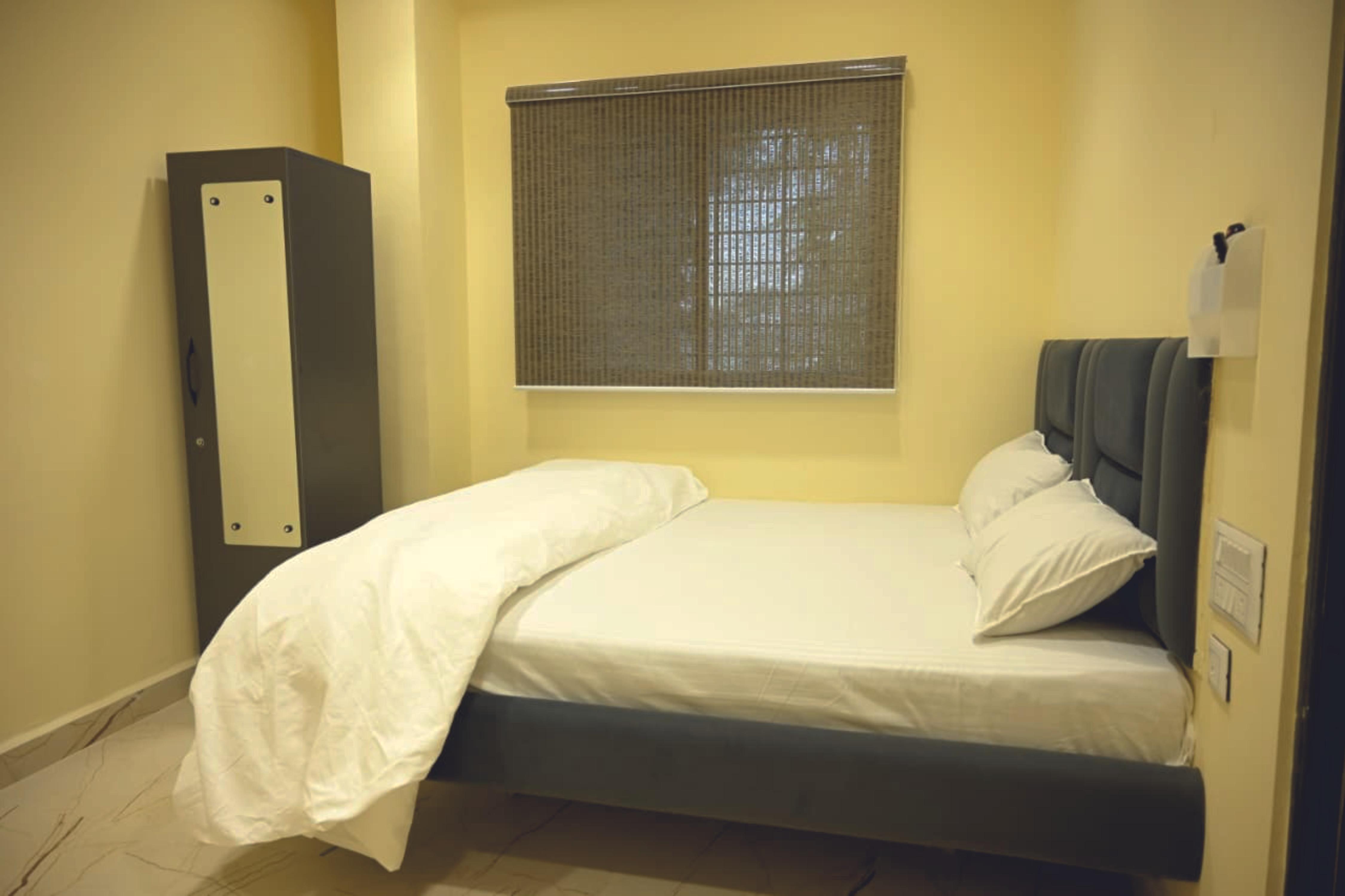 hotel nemi residency - Tap to explore photos