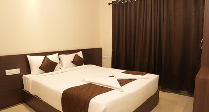 Krishna Royal Club near Guruvayur Temple Room Type - Platinum Star Grand Suite with Bunk Beds Krishna Royal Club near Guruvayur Temple Room Type - Platinum Star Grand Suite with Bunk Beds