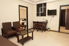 Address of Krishna Royal Club near Guruvayur Temple