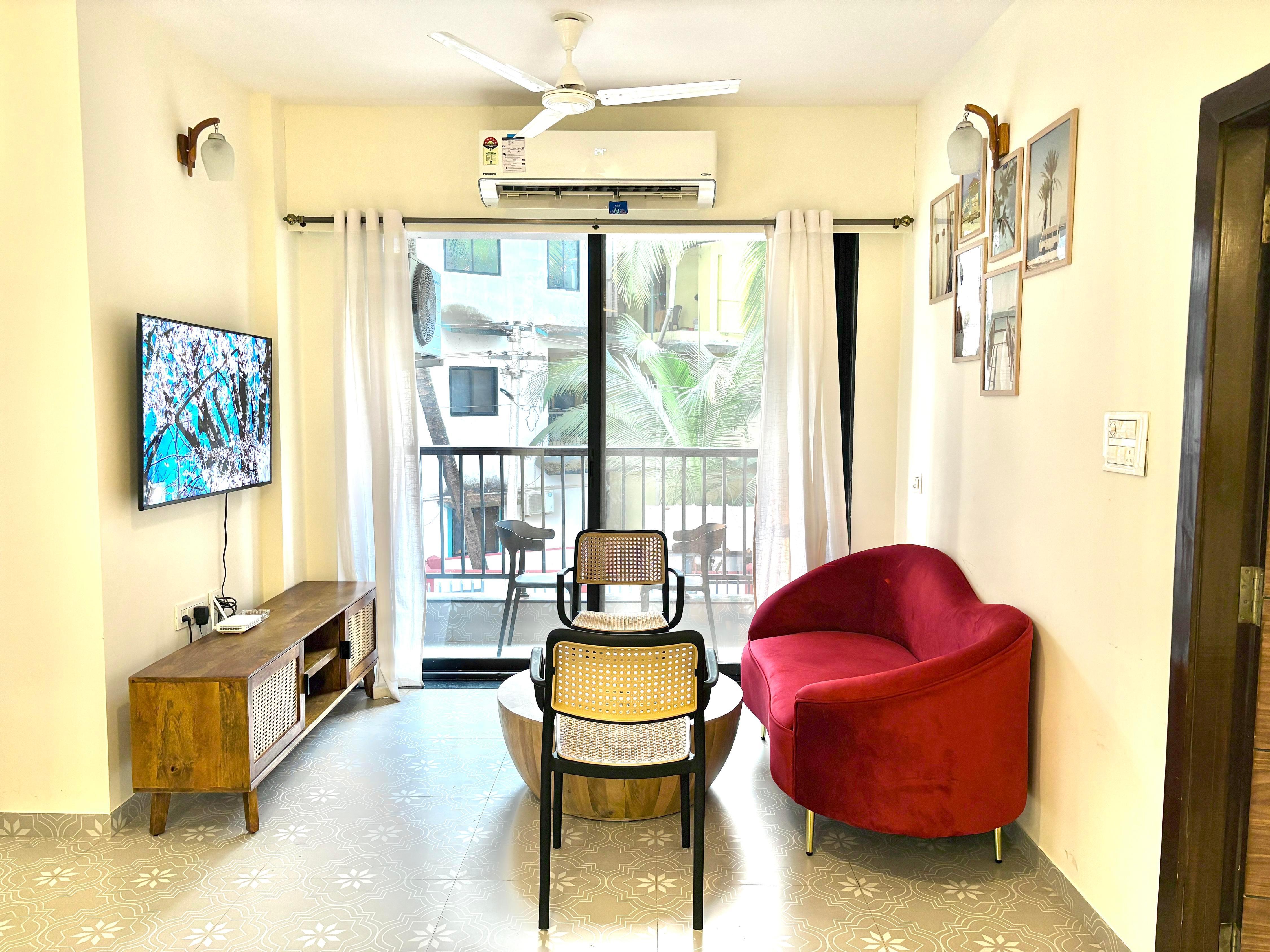 1BHK Apartment in Candolim with Pool, WiFi & Balcony | Near Candolim Beach