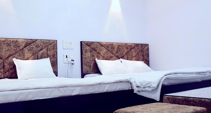 Hotel Bhatner Inn Room Type - Standard Suite