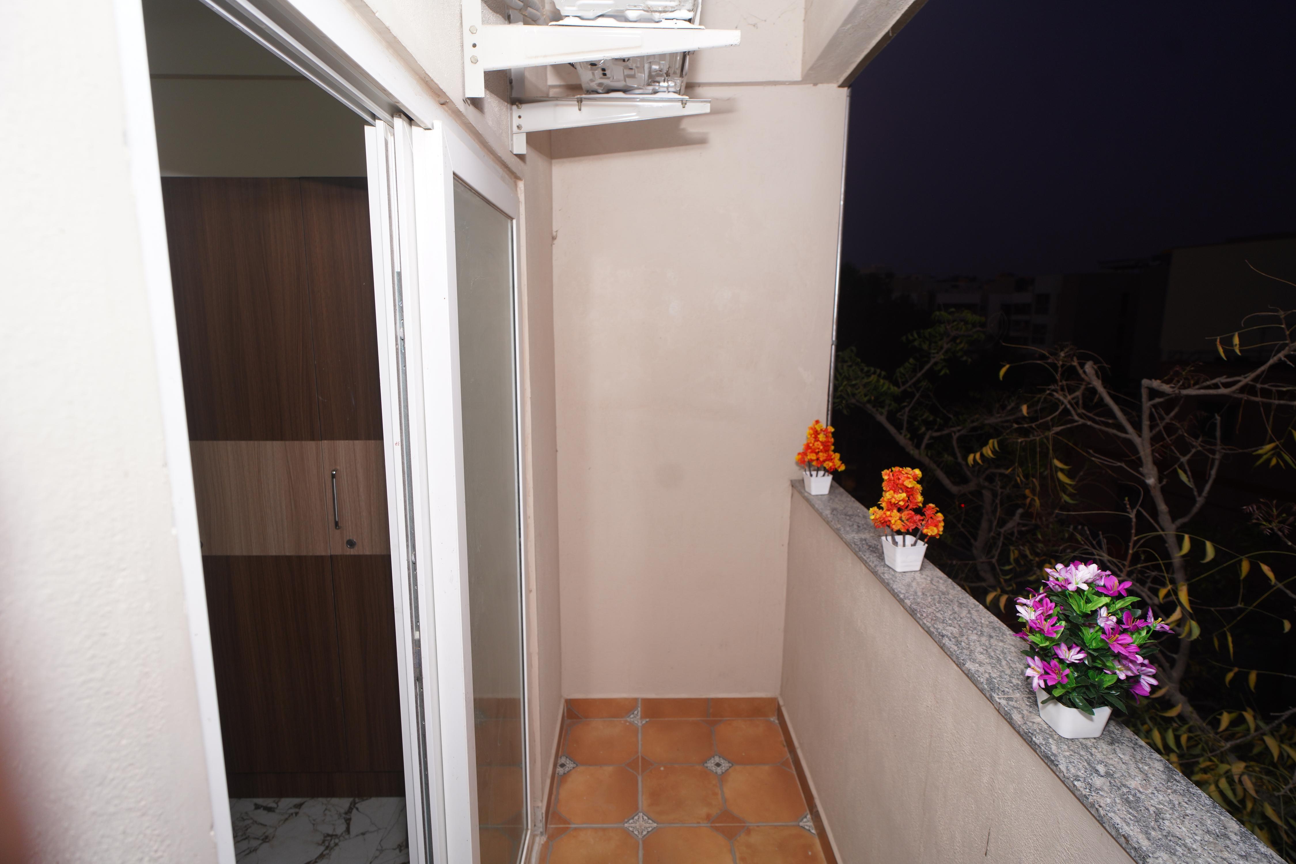 Hotel Stay Bliss Marathahalli - Tap to explore photos