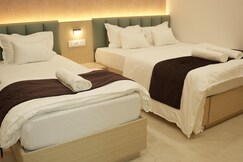 SAMYAK STAY