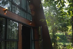 Address of The Lost Cabins