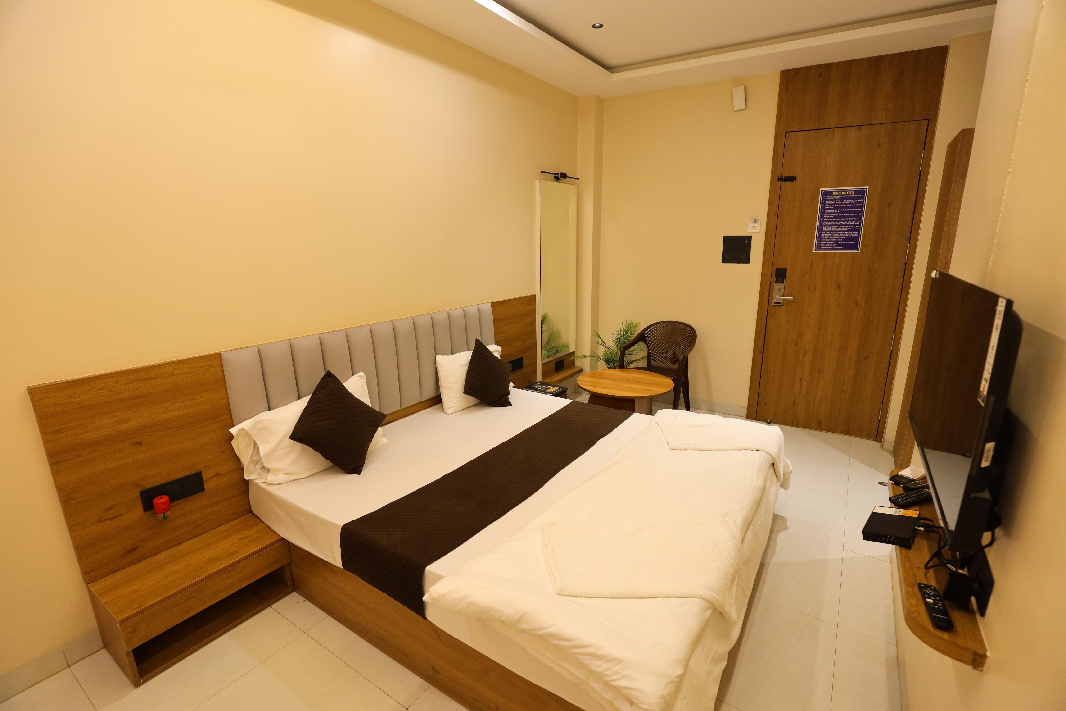 Shrushti Resort - Tap to explore photos