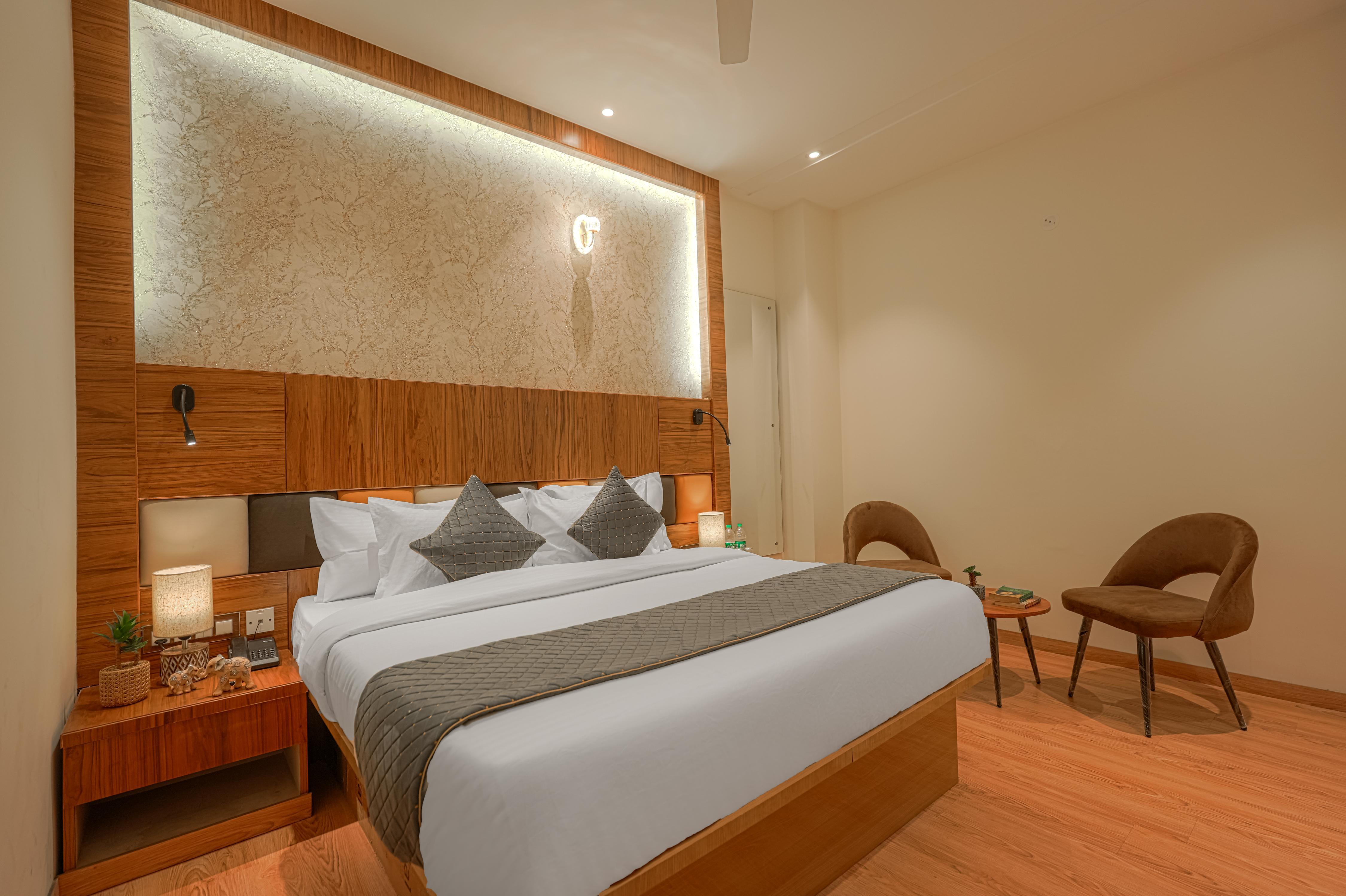 Hotel Aurelia Inn Room Type - Executive Room