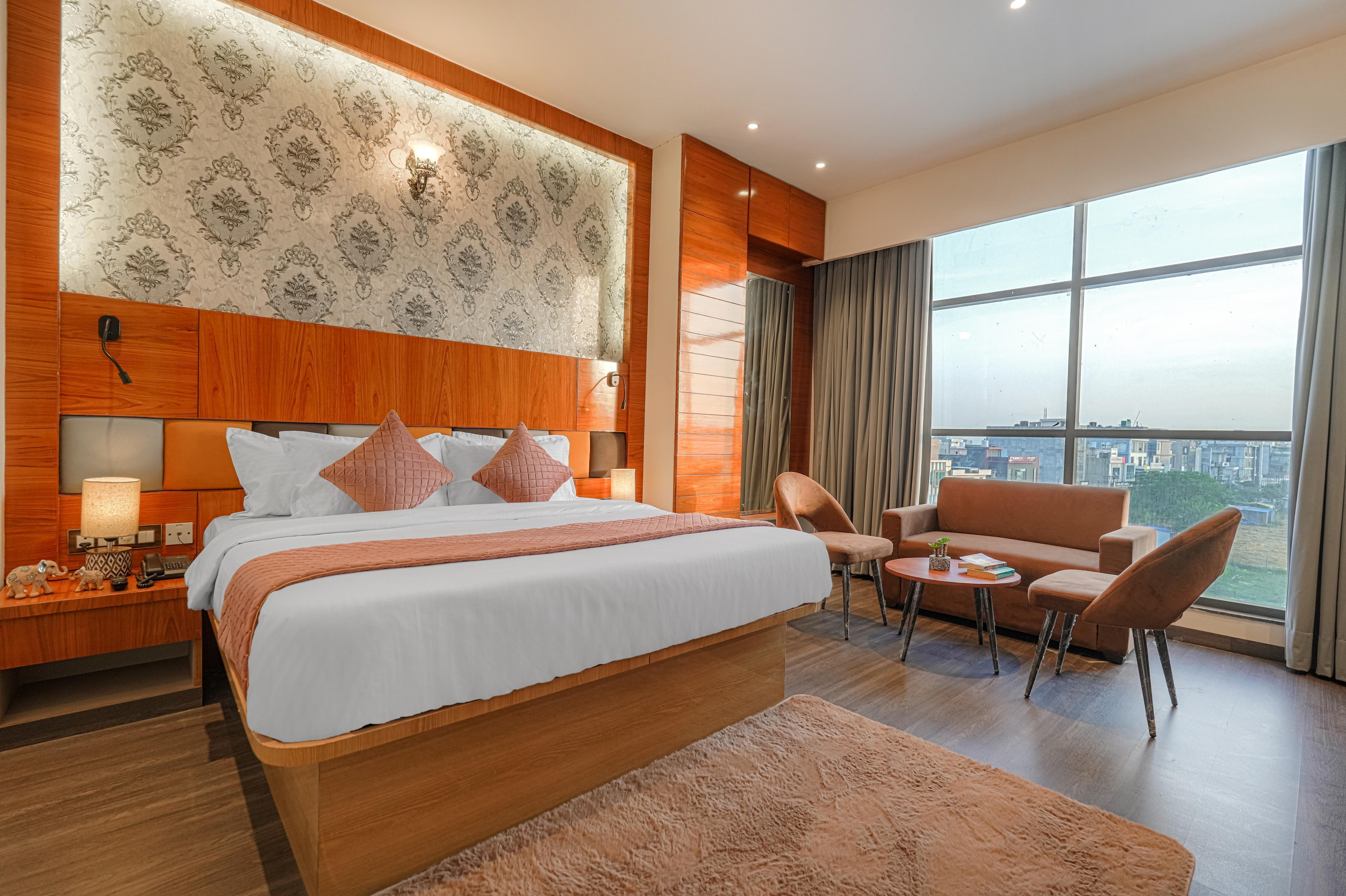 Hotel Aurelia Inn