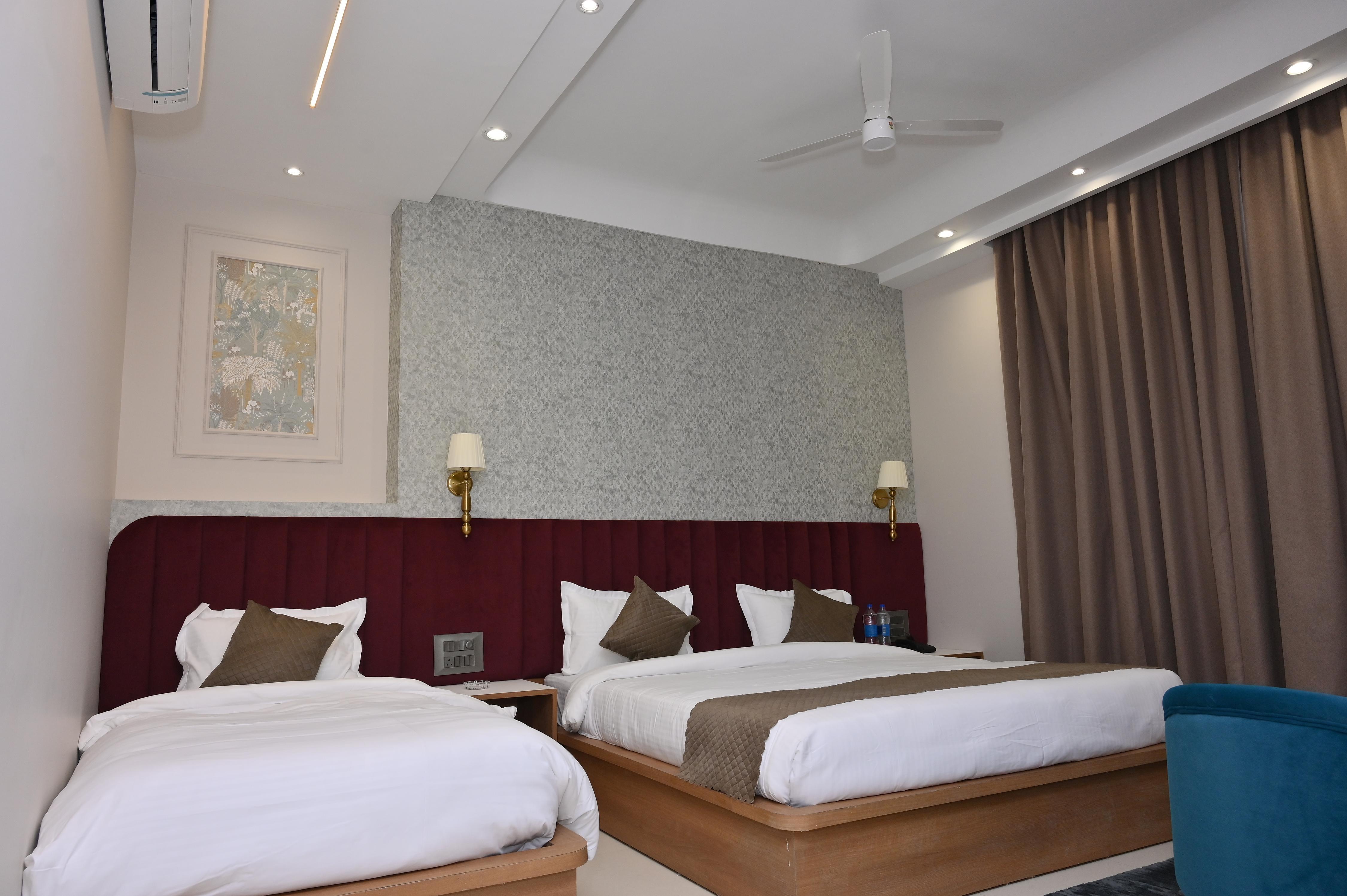 Hotel The Sabhyansh (Only 200 Meters from Temple) Room Type - Super Deluxe Three bed