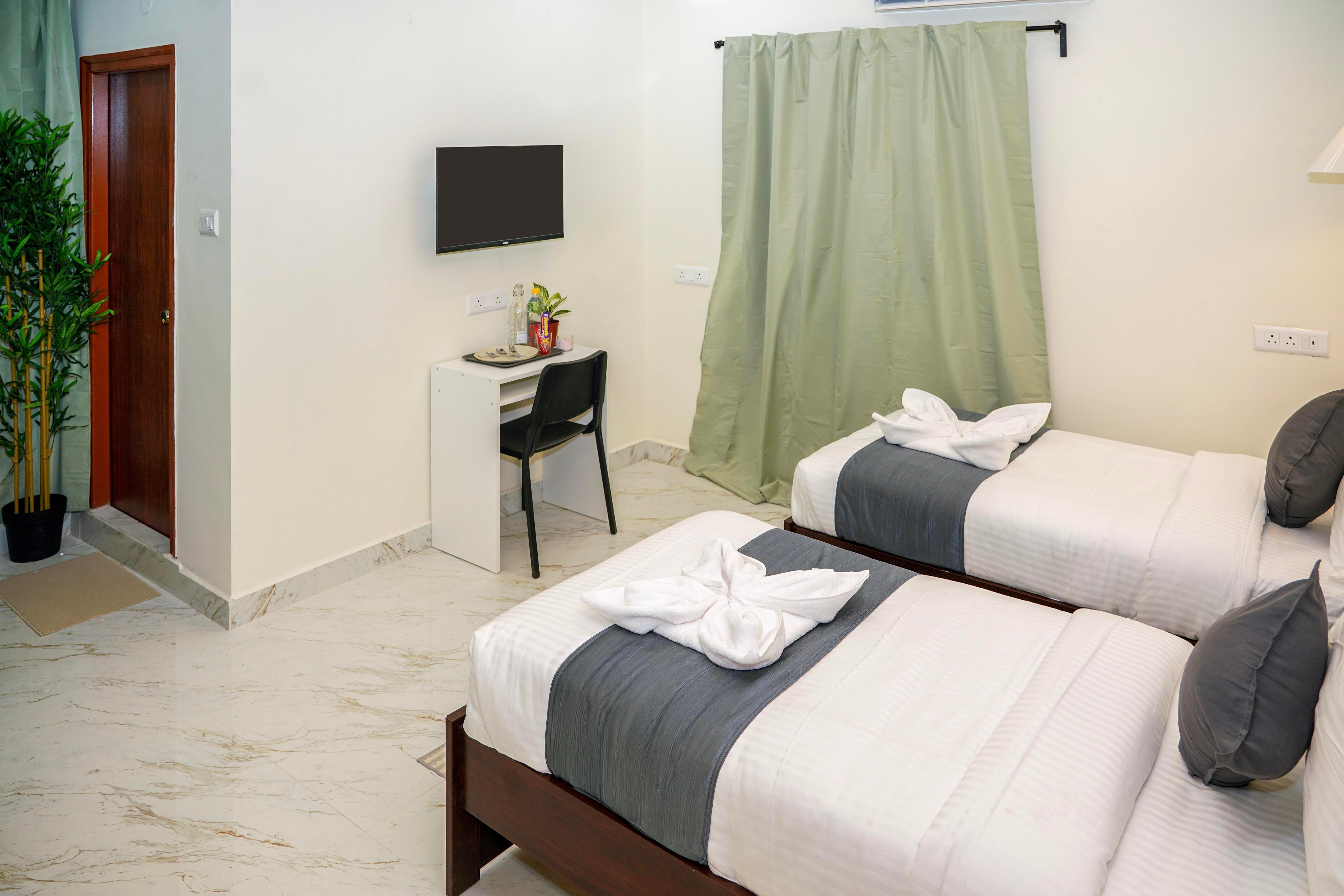 Hotel Southern Suites - KPHB (5min to Hitech City) - Tap to explore photos