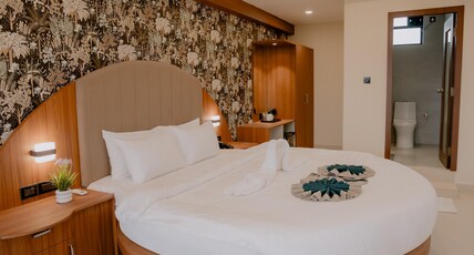 Hotel Eagle Empire Room Type - Royal Suite with Bathtub