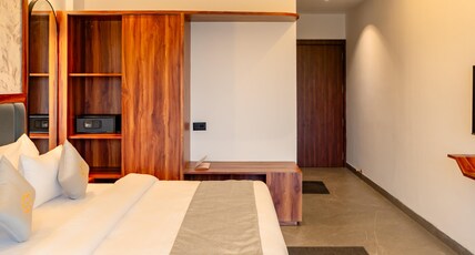 Ritz Valley Resort Room Type - Emerald Valley with bath tub valley view