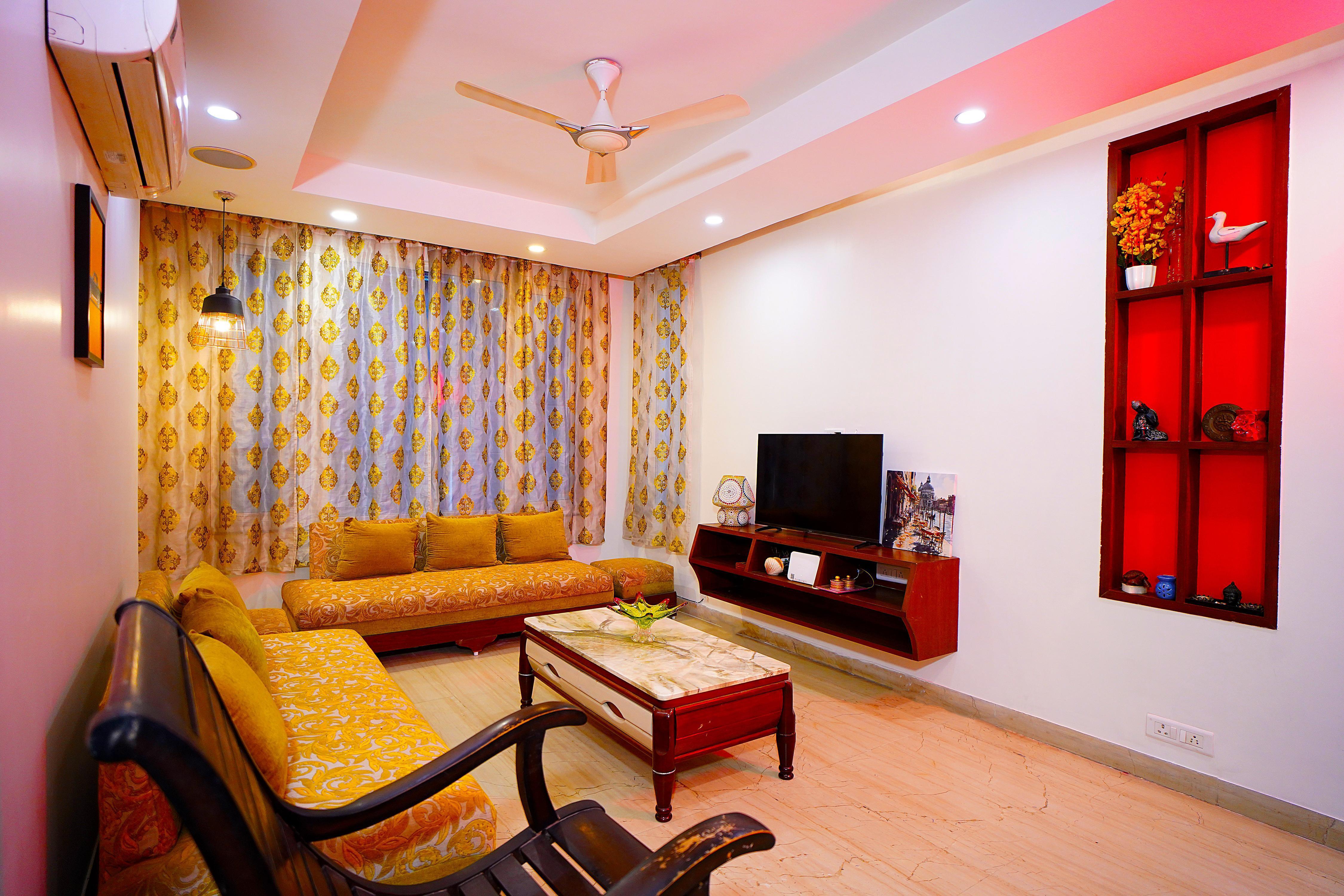 Sparks Fly Premium 3 BHK Serviced Apartment, Delhi - Tap to explore photos