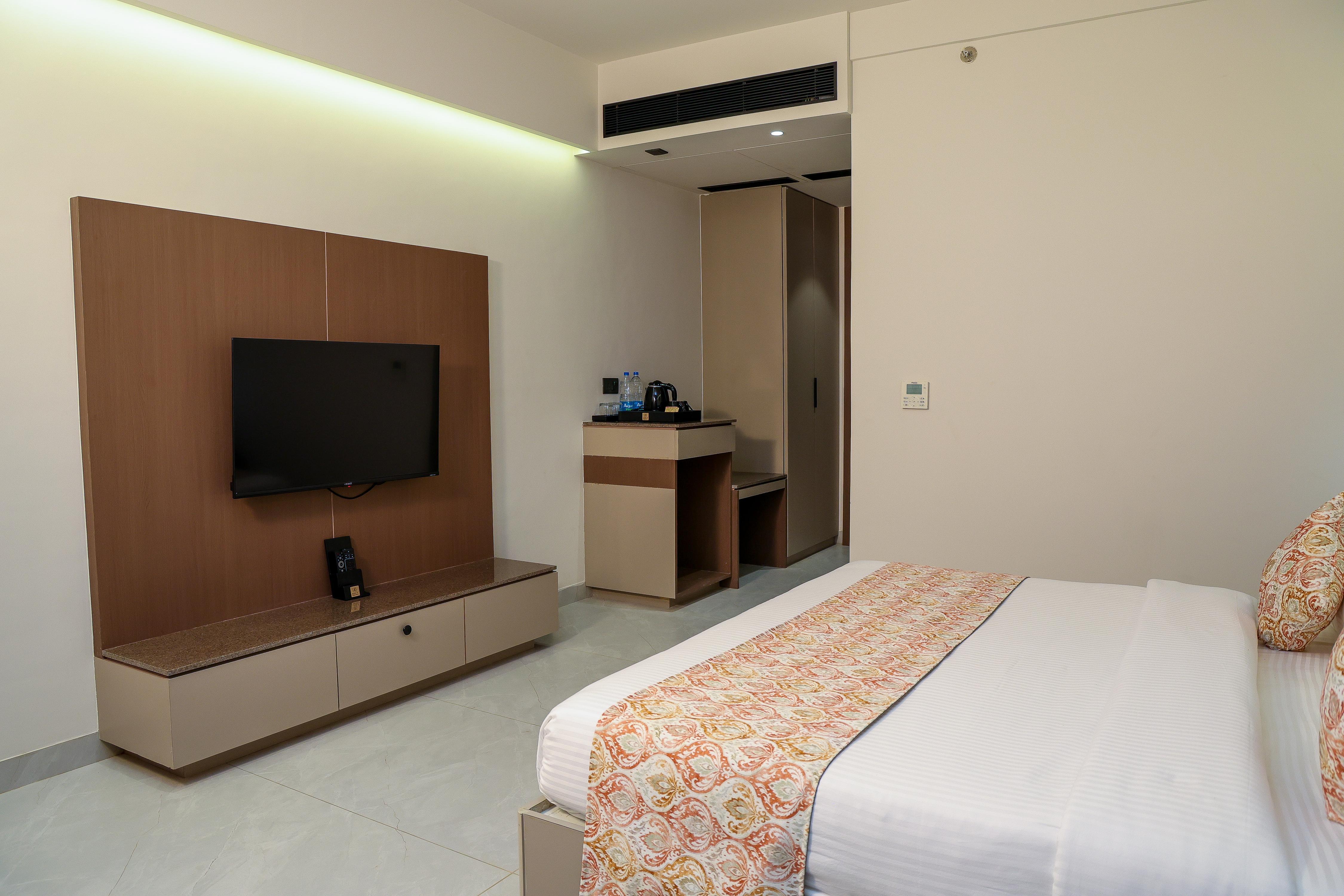 King's Kraft Shubh Hotel - Tap to explore photos