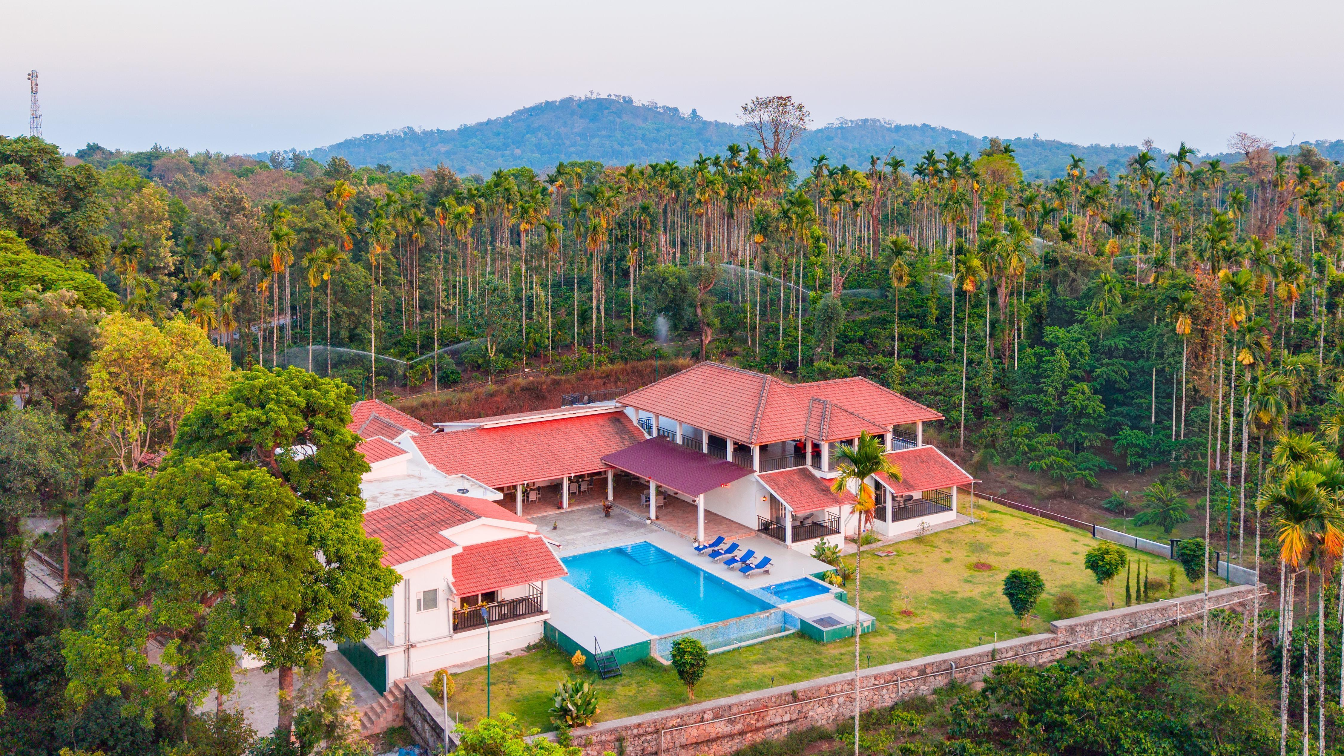 ELIVAAS Tranquility | 5 BHK Villa With Pool, Jacuzzi & Garden Area Room Type - ELIVAAS Tranquility | 5 BHK Villa With Pool, Jacuzzi & Garden Area