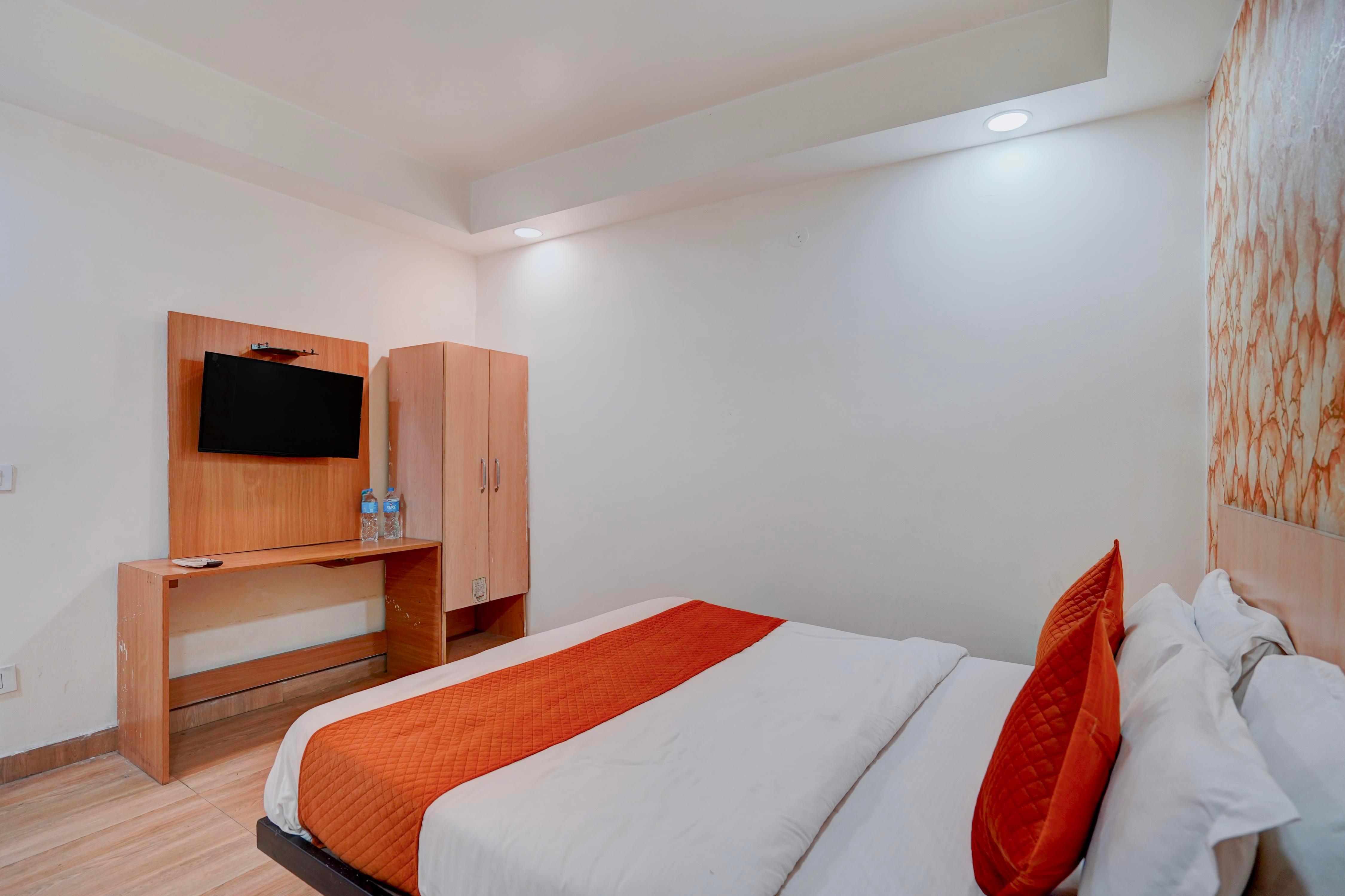 Restin Hotel - Tap to explore photos