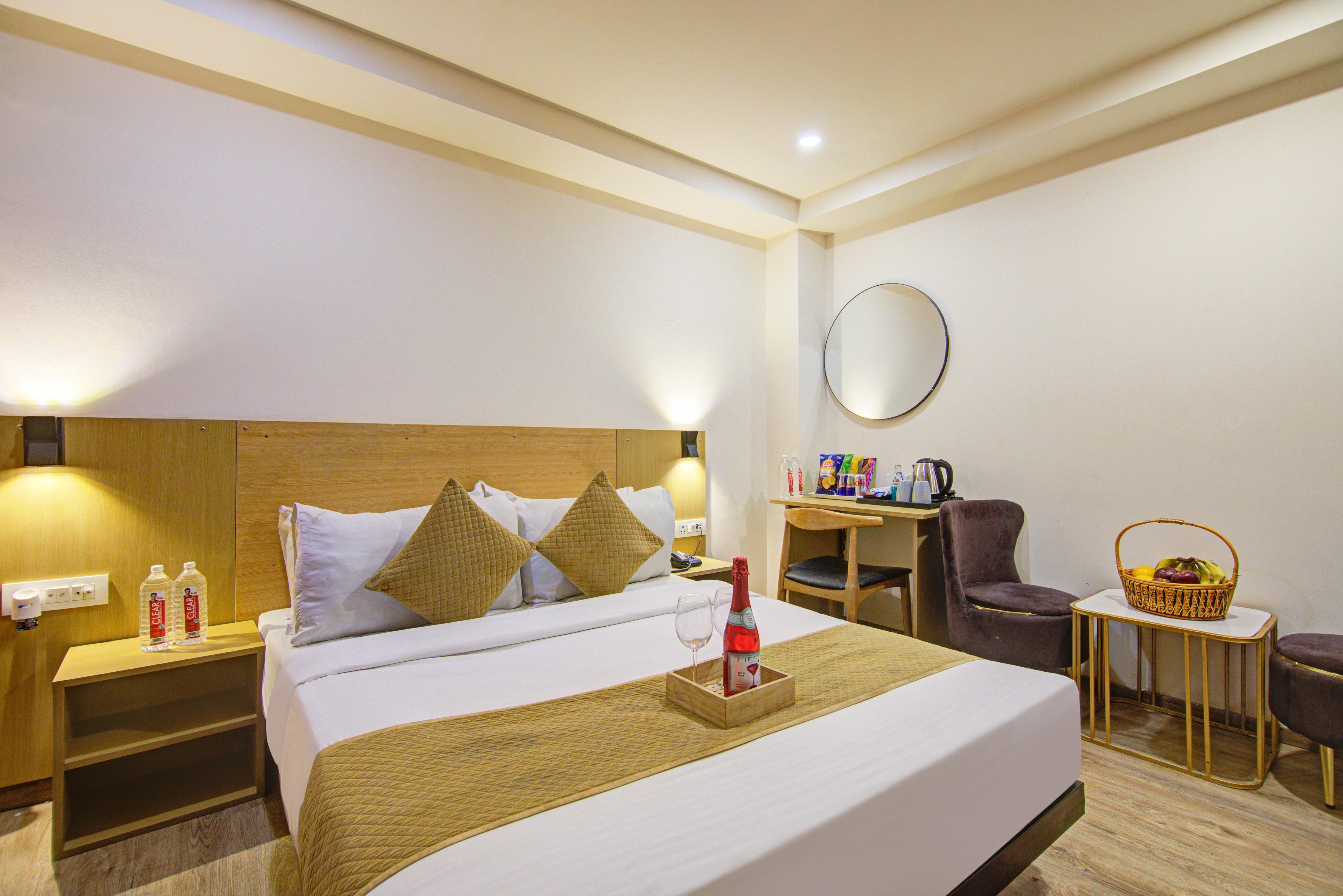 Hotel BluSky Anand Vihar By GreySky Group - Tap to explore photos