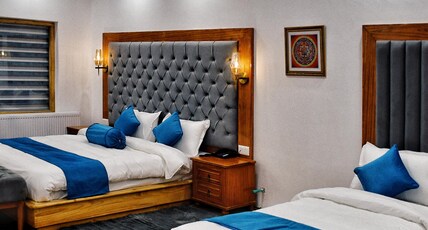 kaldan Palace Luxury Hotel Nubra Valley Room Type - Family Room With Balcony and Living Area