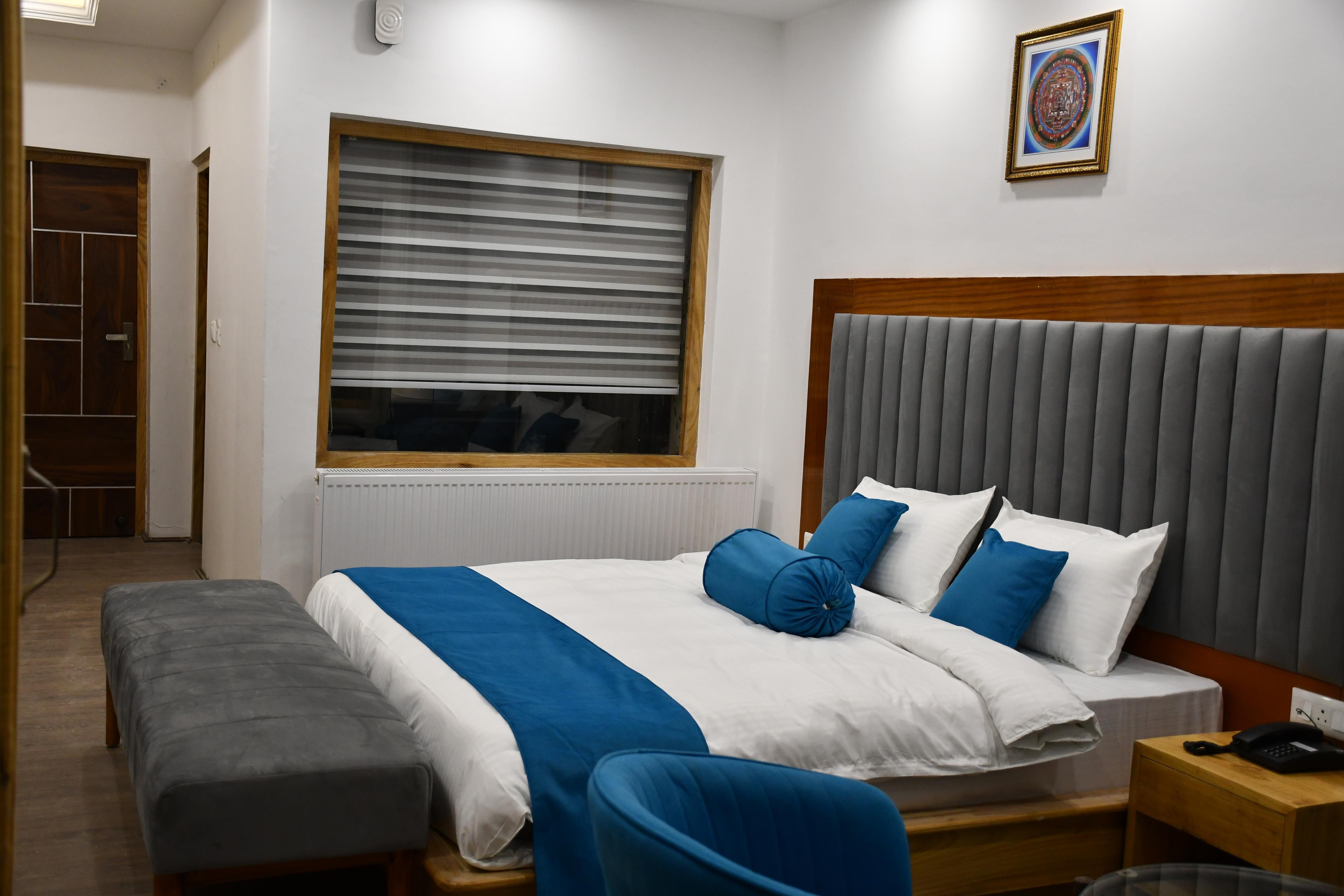 kaldan Palace Luxury Hotel Nubra Valley - Tap to explore photos