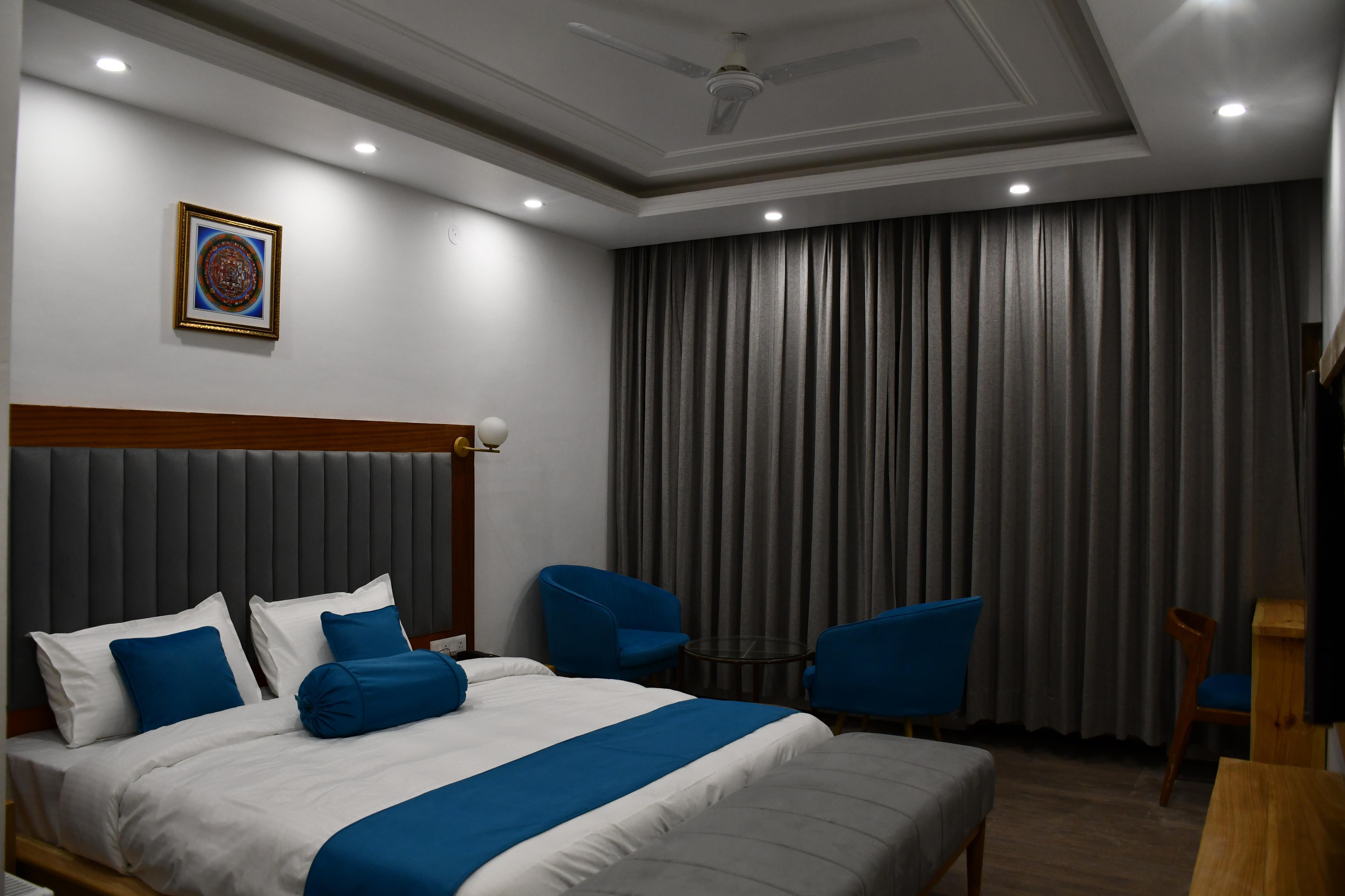 kaldan Palace Luxury Hotel Nubra Valley - Tap to explore photos