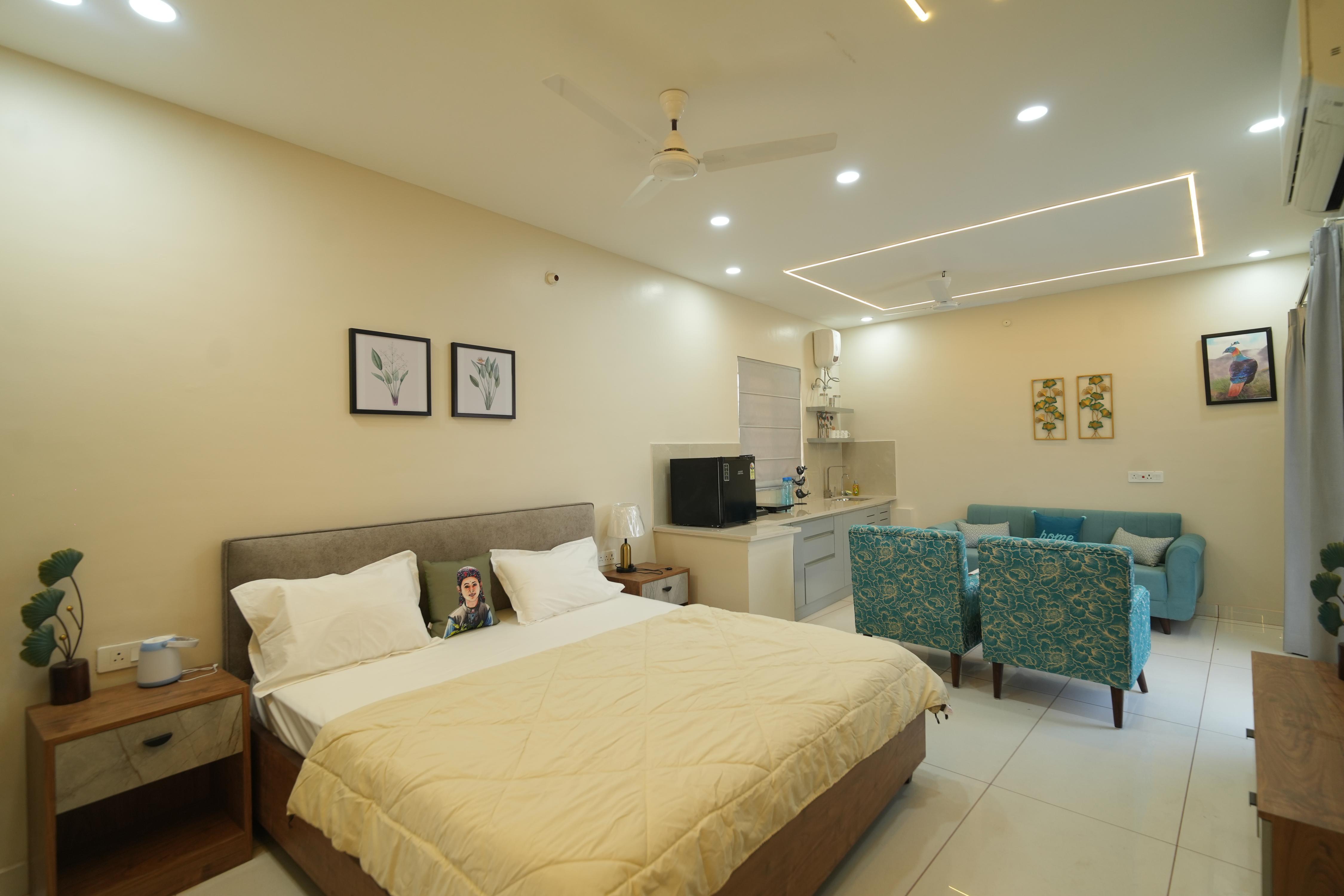 Gauraiya Room Type - Jacuzzi Romance in Gauraiya