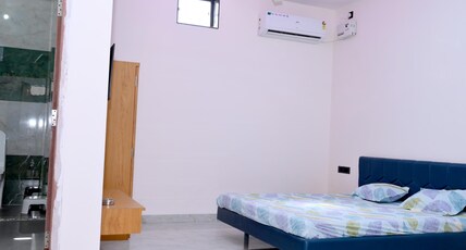 Laxminarayan hotel Room Type - Double Room