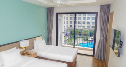 Wyndham Garden Grandworld Phu Quoc Room Type - Superior Twin Pool View