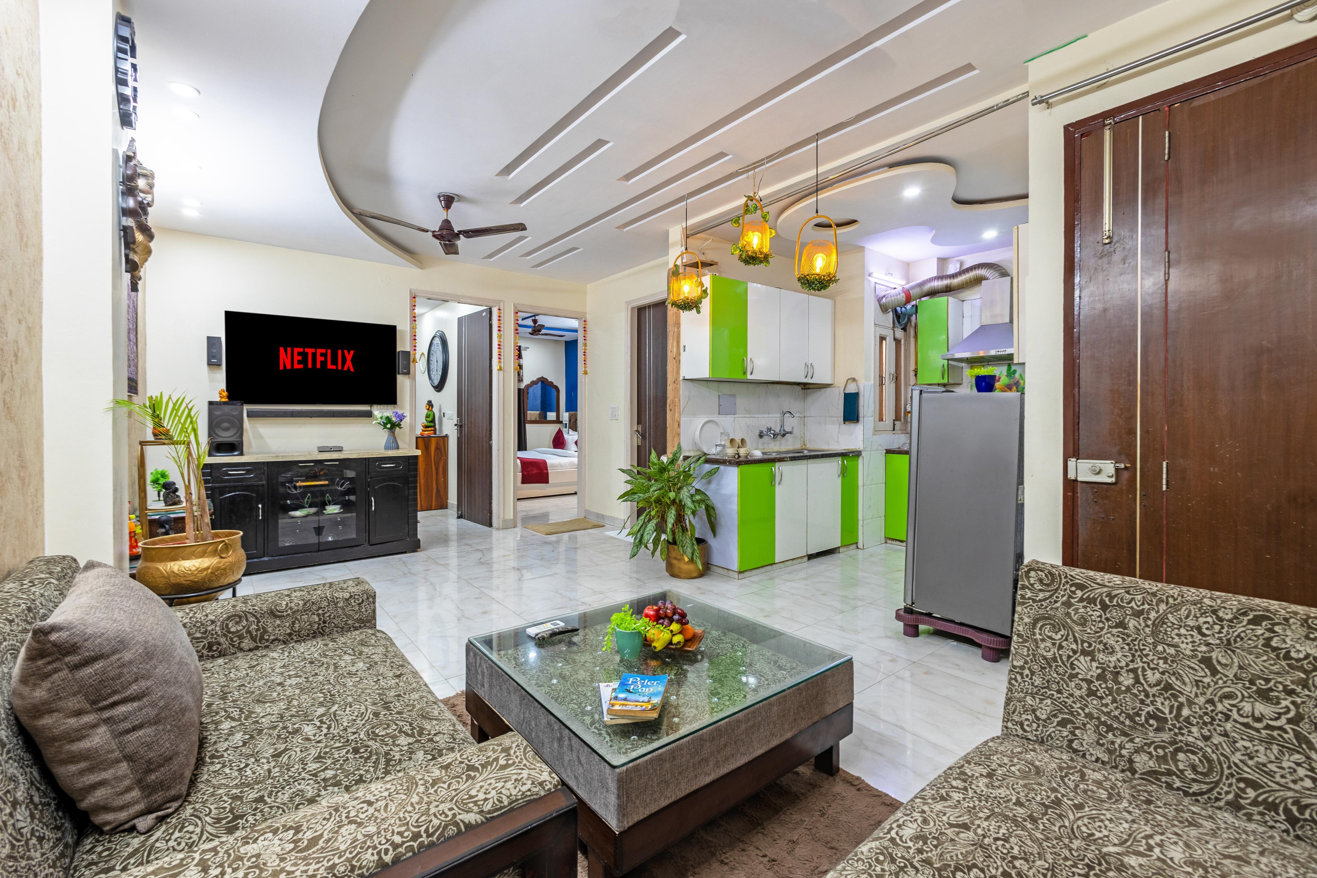 Expressway Studio | Near Yashobhoomi