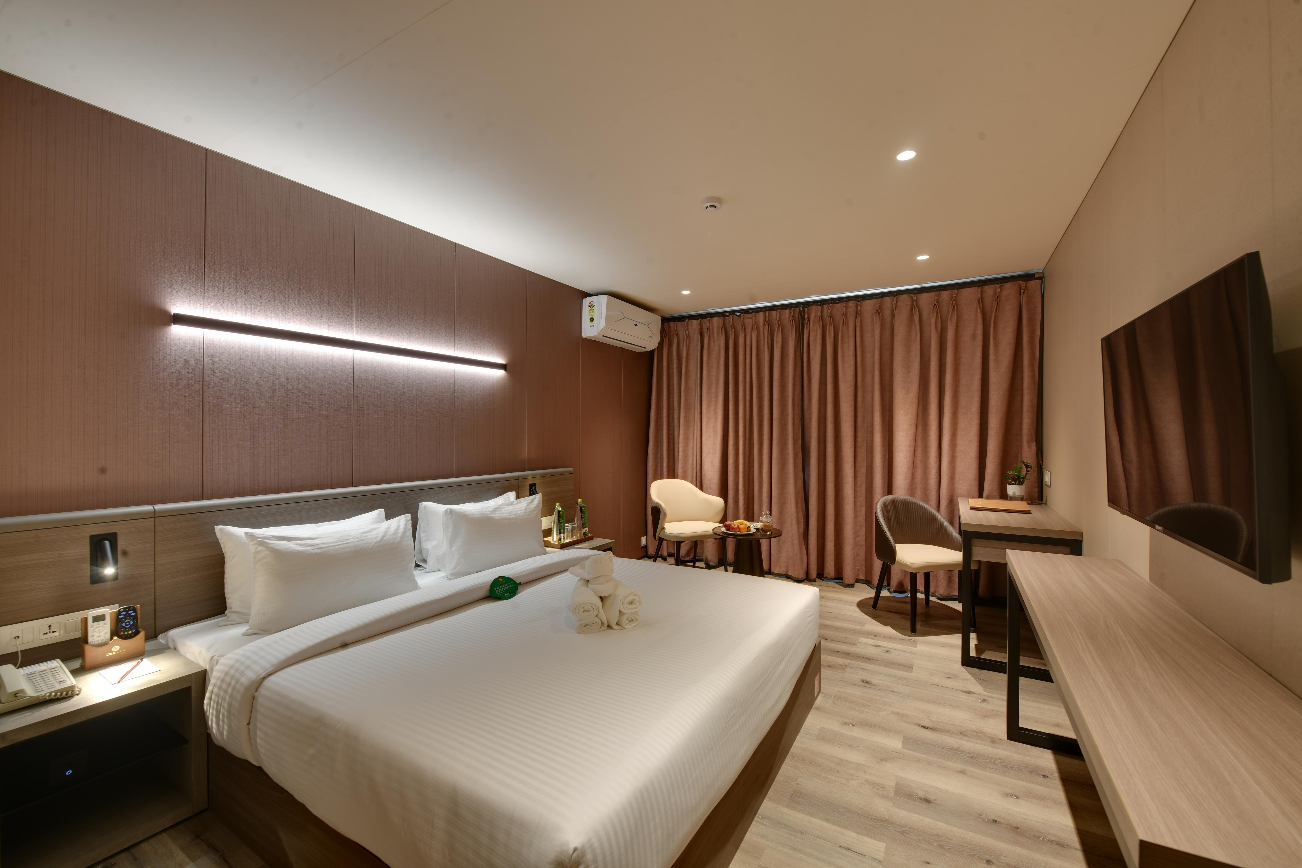Click Hotels Lite, Chakan - Tap to explore photos