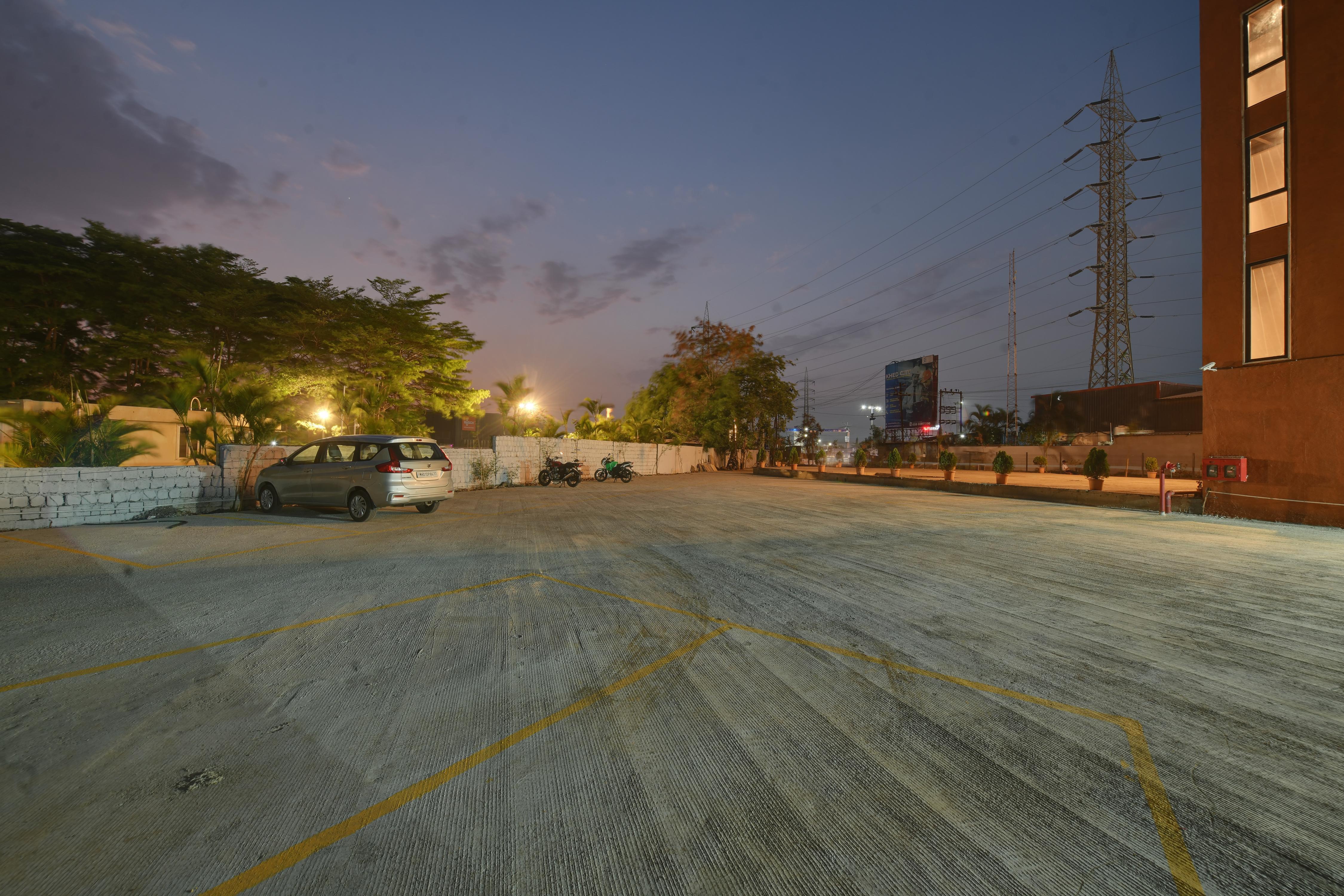 Click Hotels Lite, Chakan - Tap to explore photos