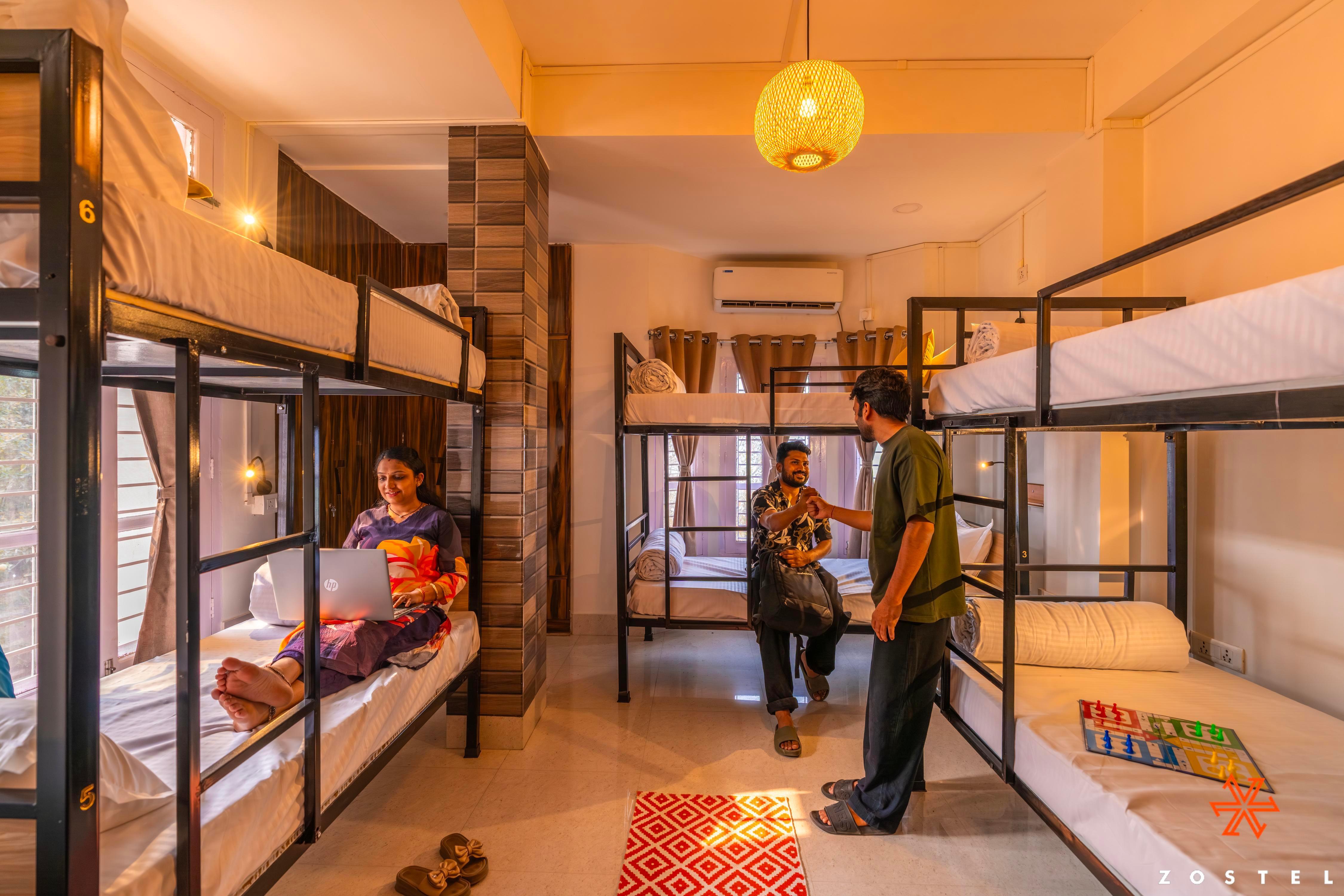 Zostel Guwahati Room Type - A Bed in Deluxe 6 Bed Mixed Dorm