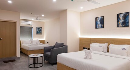 HOTEL BLUE SAPPHIRE Room Type - Executive Double Bed