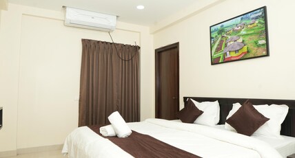 Aditya Beach Suites - RK Beach Room Type - DELUXE ROOM - PARTIAL BEACH VIEW