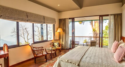 Singell Tea Estate A CGH Earth Experience Room Type - Valley View Room with Balcony