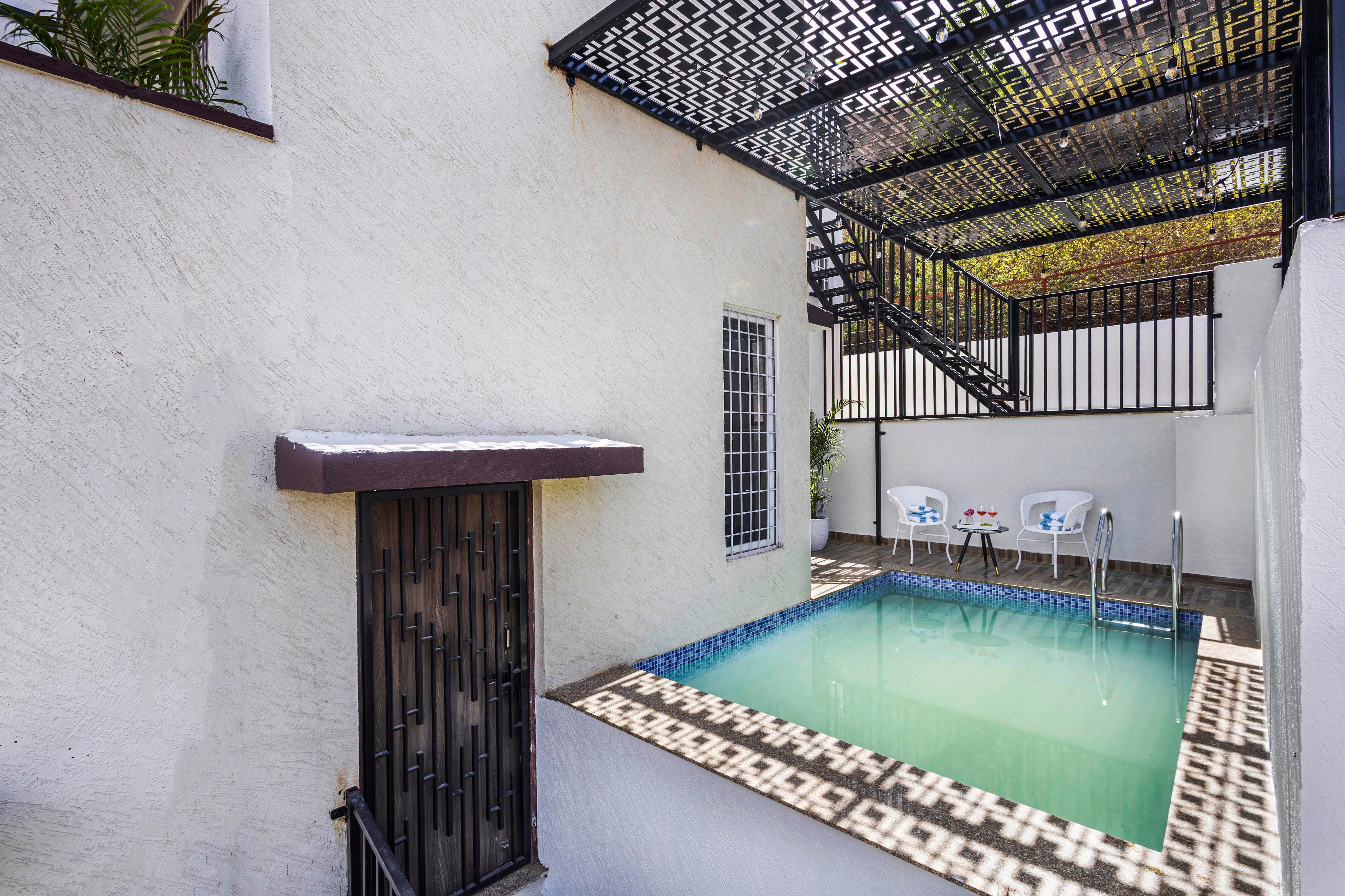 ELIVAAS Signature Shourya Villa | 3 BHK Villa With Swimming Pool - Tap to explore photos