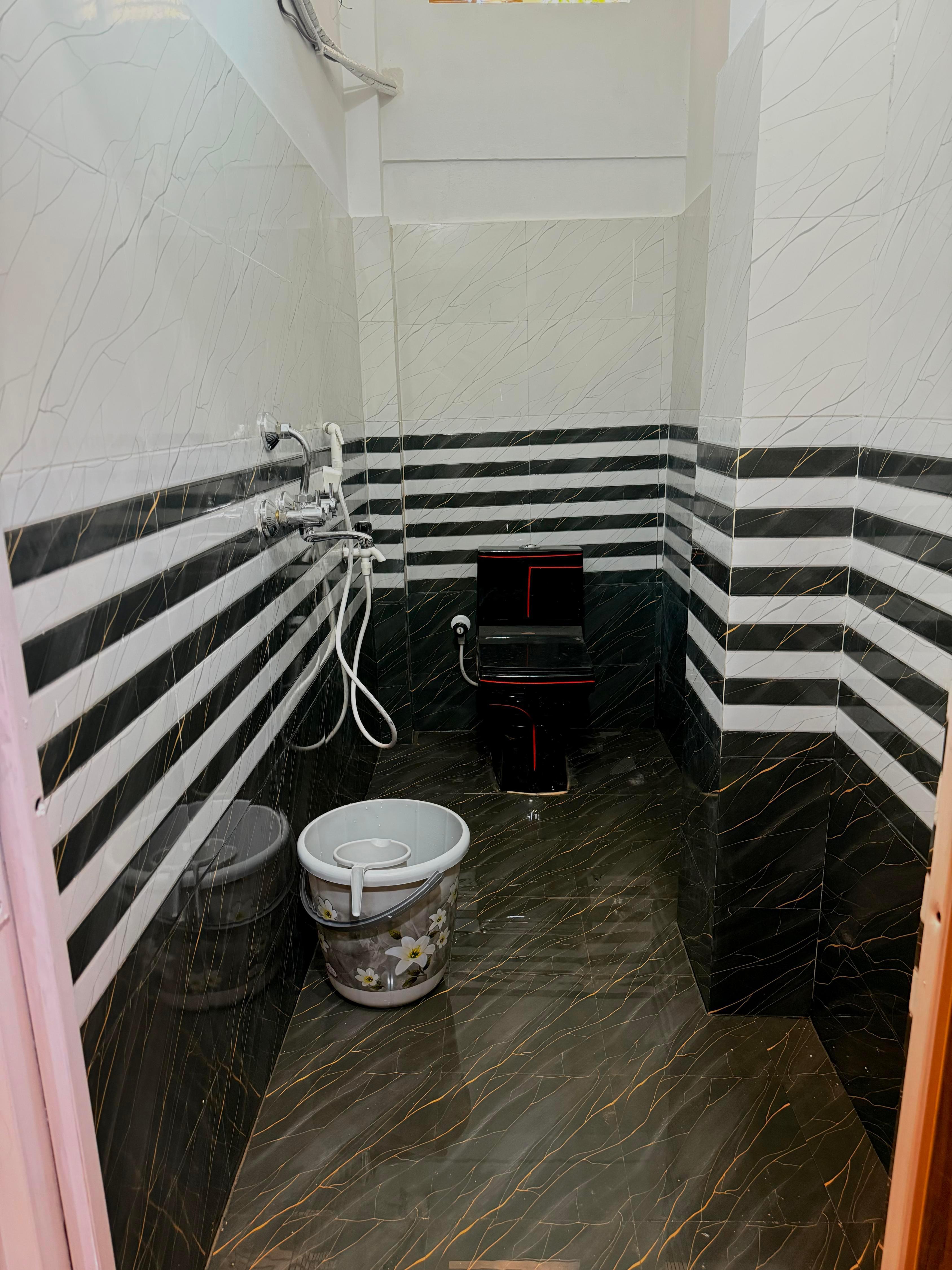 1BHK Stay - Tap to explore photos