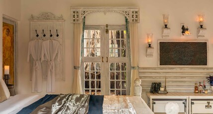 Calizz Room Type - SHAHI ISHQ