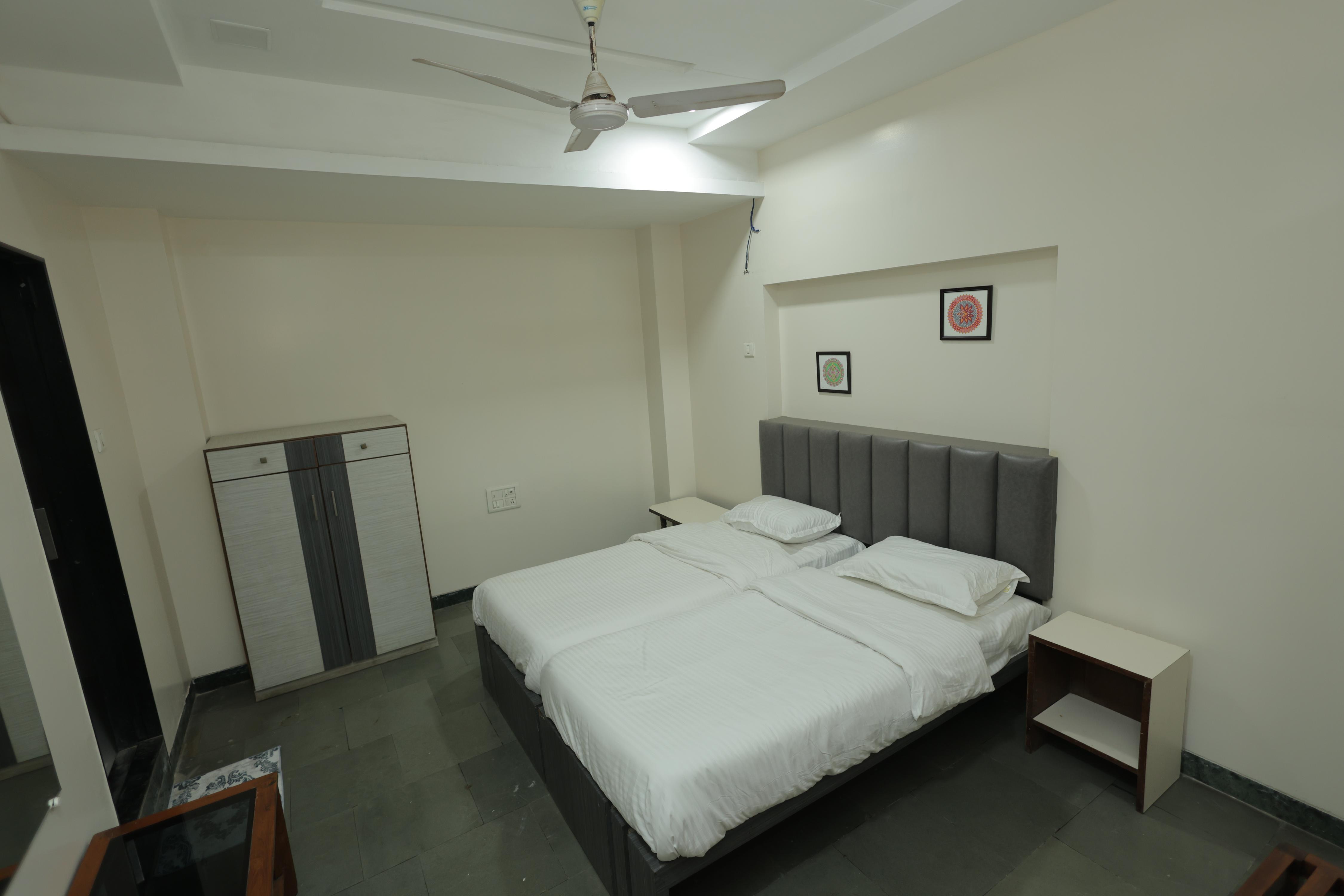 Hotel keshav pride - Tap to explore photos