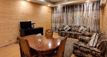 JKTDC Pahalgam Club Room Type - Executive Suite