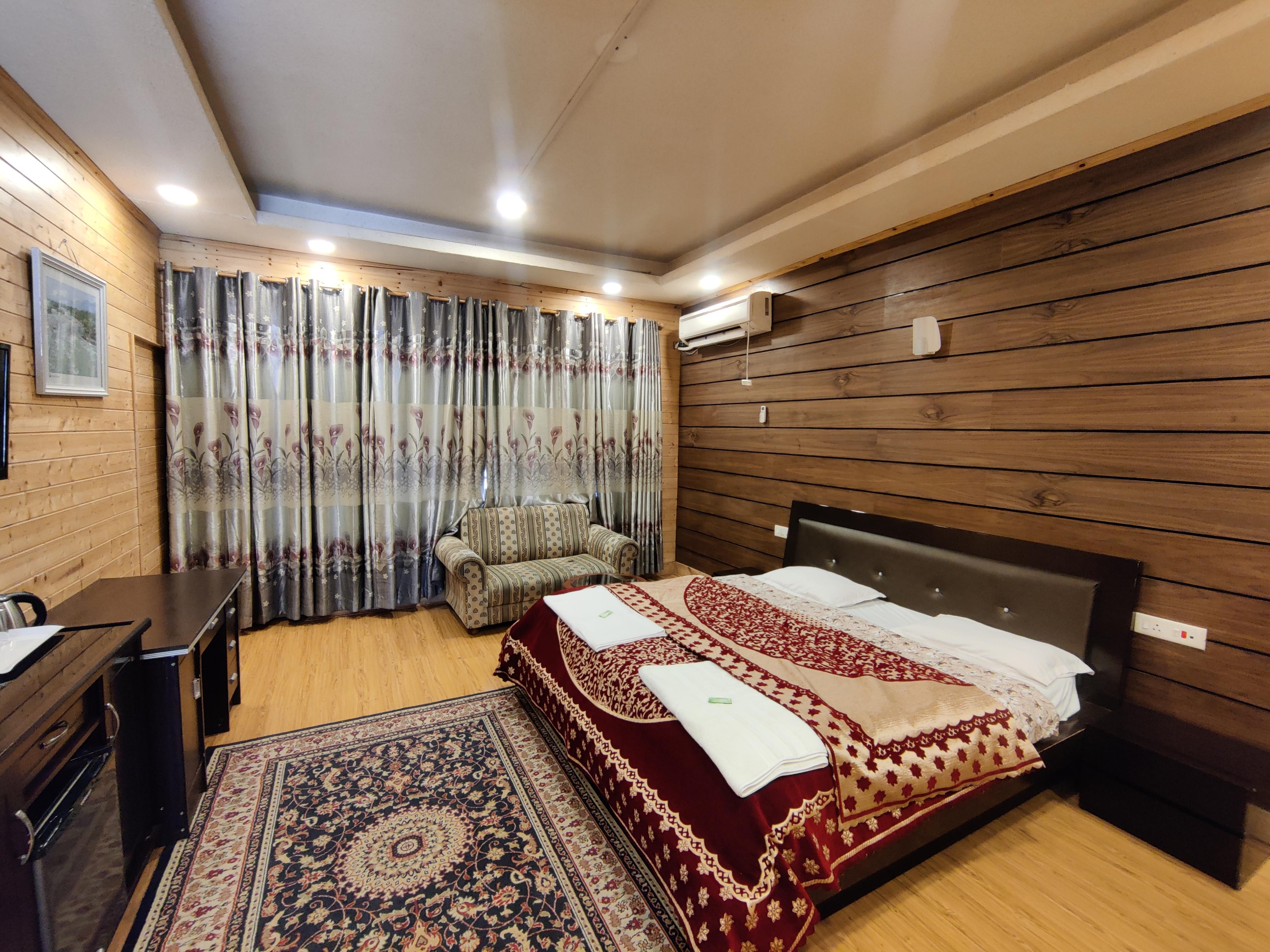 JKTDC Pahalgam Club Room Type - Executive Room