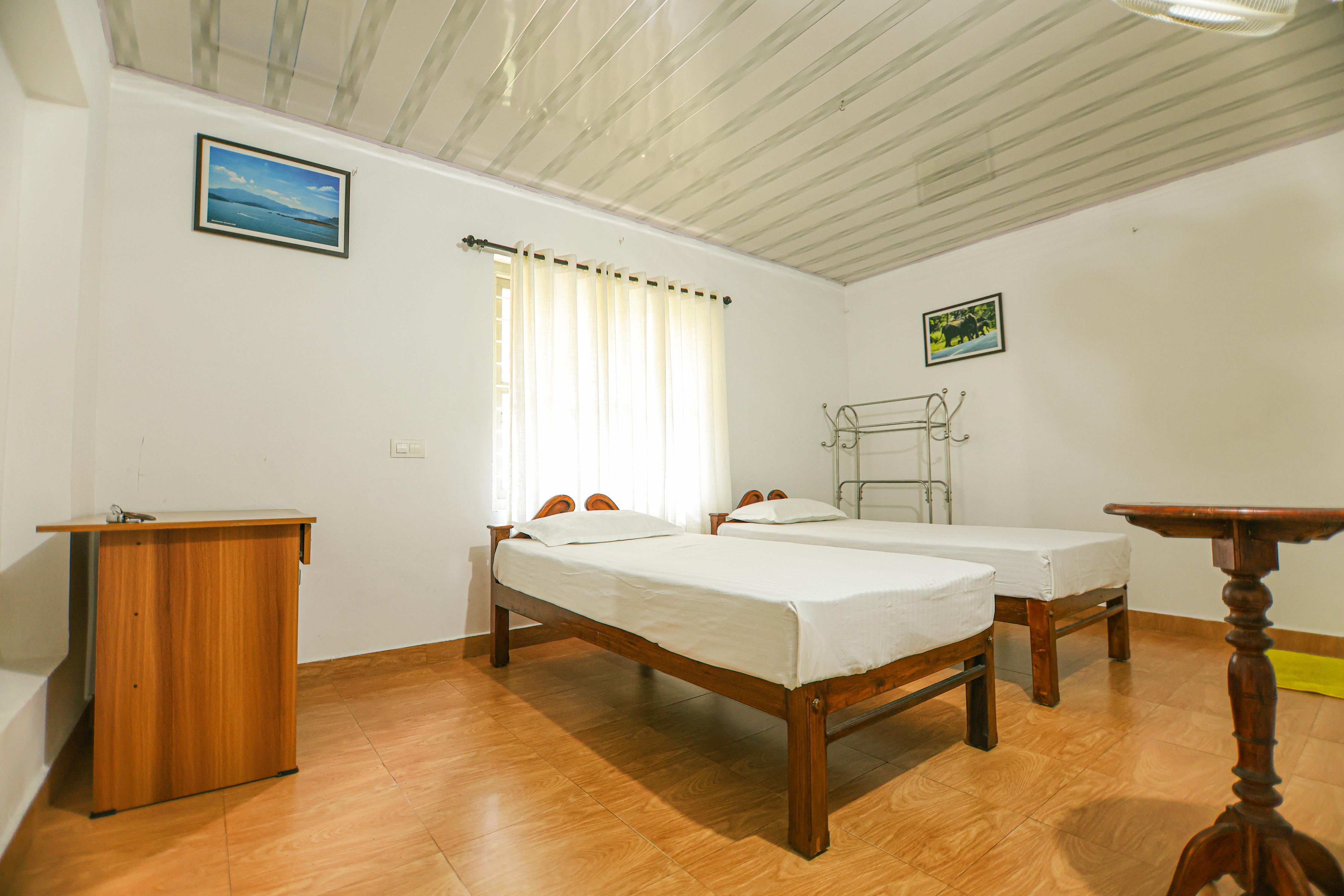ThinkTrawell | Rose Garden Homestay - Tap to explore photos