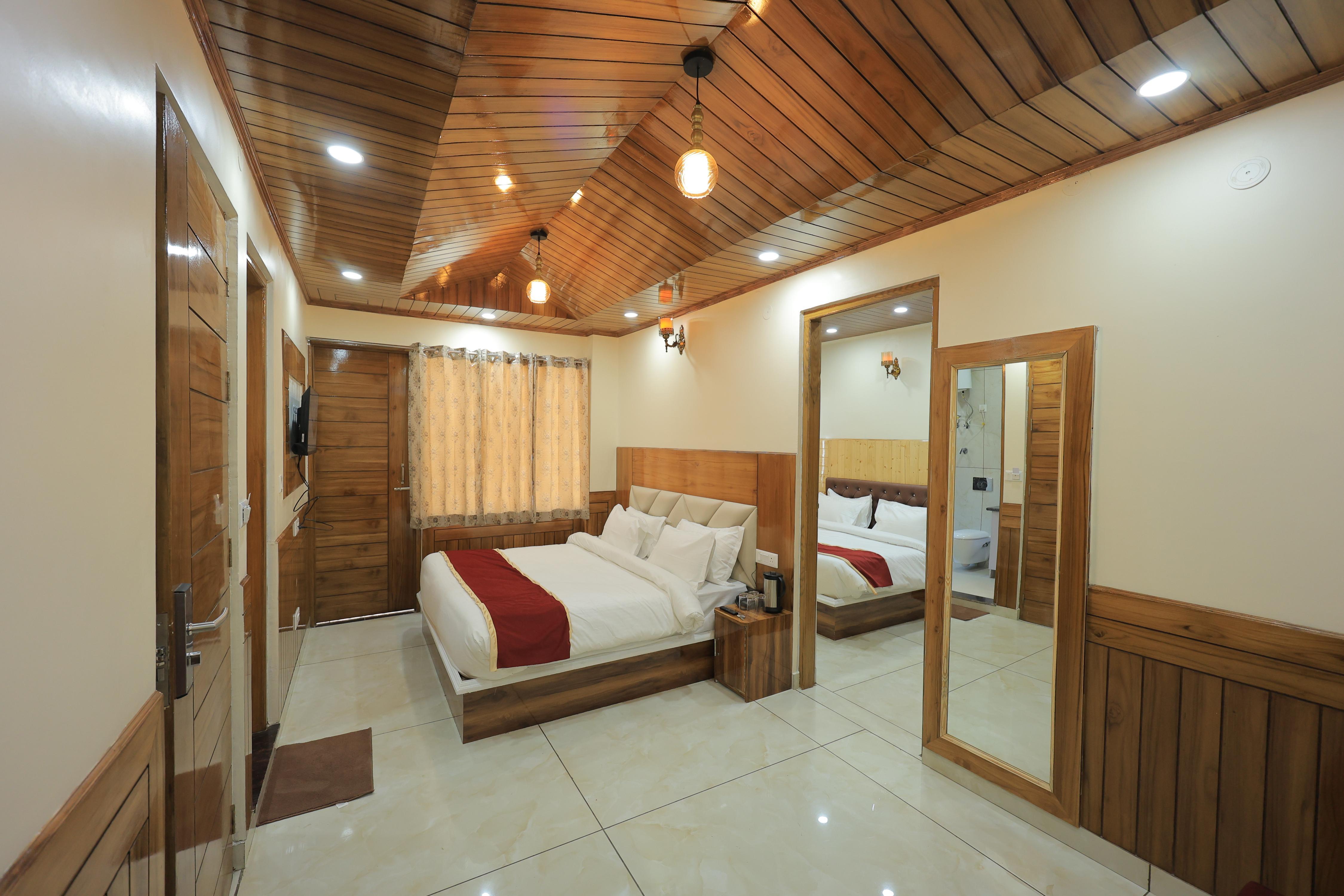 Supreme Sapphire Room Type - Family Suite with Mountain View