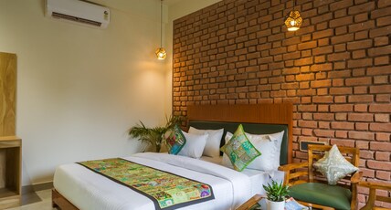 Tripli Hotels Sukritham Room Type - Superior Double Room